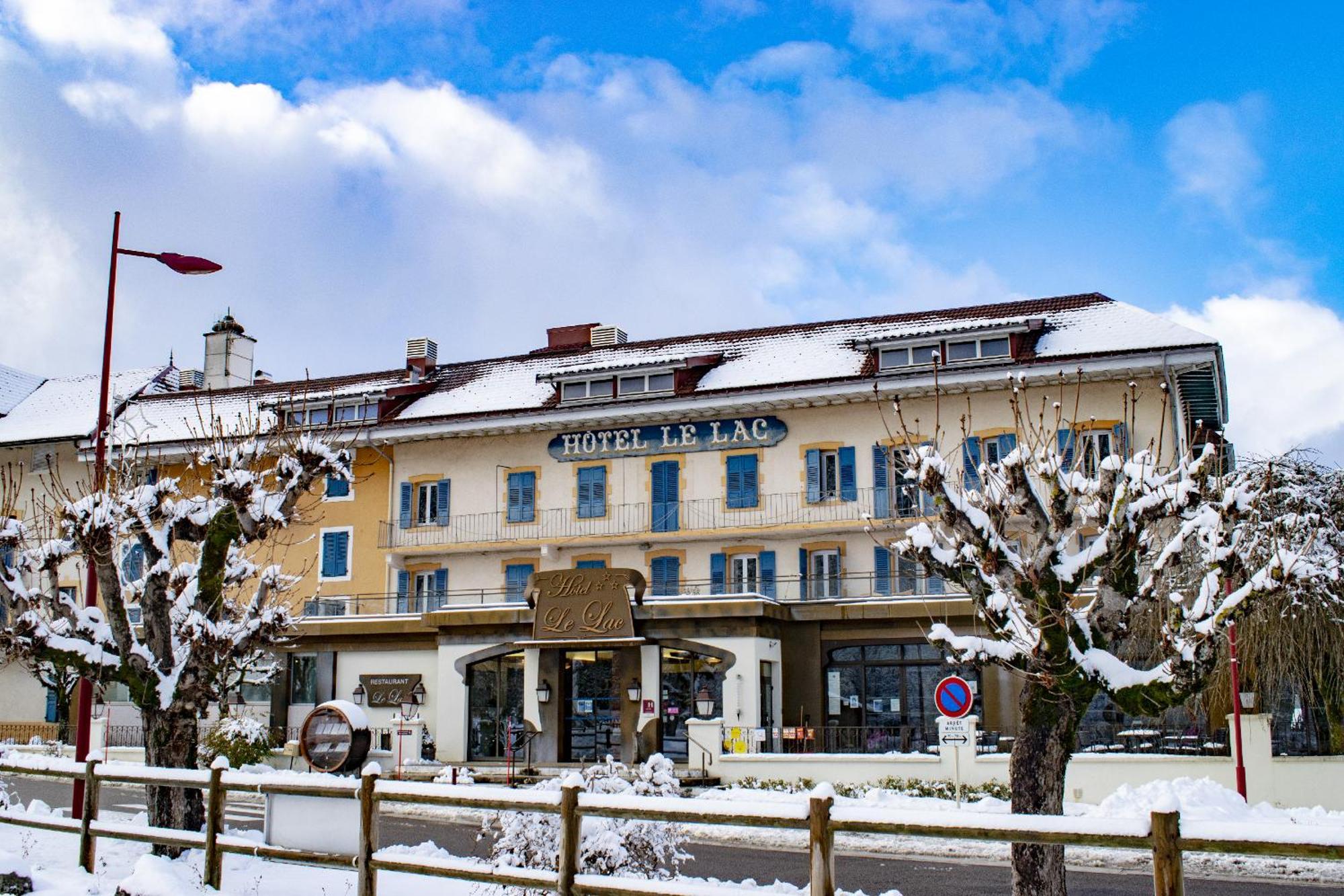 Hotel-Restaurant Le Lac Malbuisson Exteriör bild