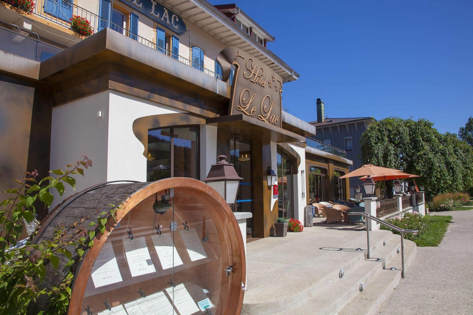 Hotel-Restaurant Le Lac Malbuisson Exteriör bild